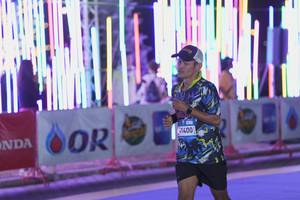 BIB: 1400
                            <button type="button" onclick="openModal(23233658)" class="btn btn-primary btn-sm float-right btn-popup" data-toggle="modal" data-target=".modal-high-quality">
                        <i class="fas fa-shopping-cart"></i> Add to Cart
                    </button>
                                            <button type="button" onclick="isThisMe(23233658, true)" class="btn btn-success btn-sm float-right btn-popup btn-isme hidden" data-toggle="tooltip" data-placement="bottom" title="นี่คือรูปของคุณใช่ไหม คลิกที่นี่เพื่อเอาเข้าอัลบั้ม">
                        <i class="fas fa-plus"></i> Add to album
                    </button>
                    <button type="button" onclick="isThisMe(23233658, false)" class="btn btn-warning btn-sm float-right btn-popup btn-isnotme hidden">
                        <i class="fas fa-ban"></i> Remove from album
                    </button>